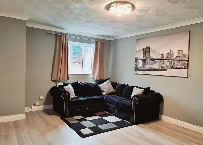 PREMIER LUXURY 3bed Hse at London ExCEL Free Parking WIFI Sleeps 6